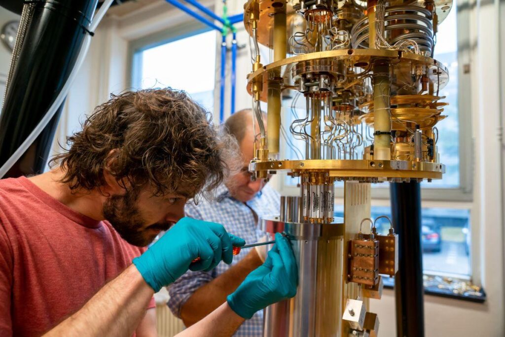 Quantum computing: Intel’s cryogenic chip shows it can control qubits even in a deep freeze
